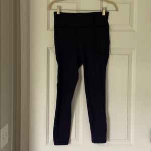 Lululemon 7/8th navy blue leggings